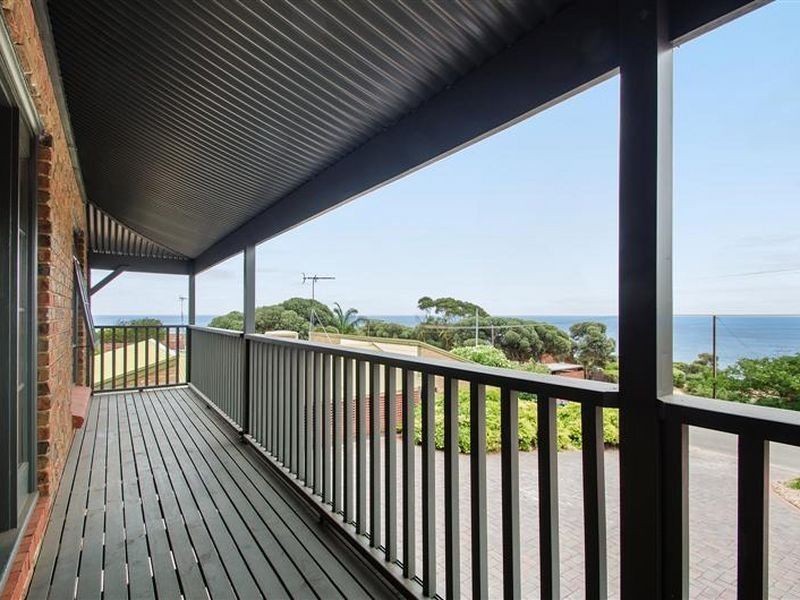 7 Peera Street, Hallett Cove SA 5158