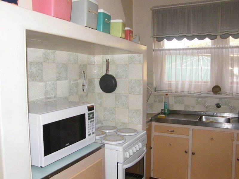 31 Nilpena Avenue, Park Holme SA 5043
