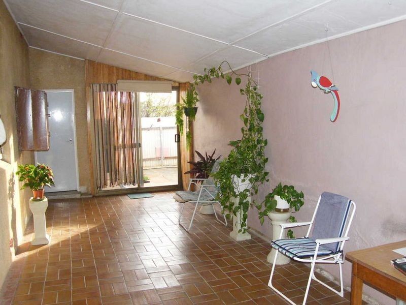 31 Nilpena Avenue, Park Holme SA 5043