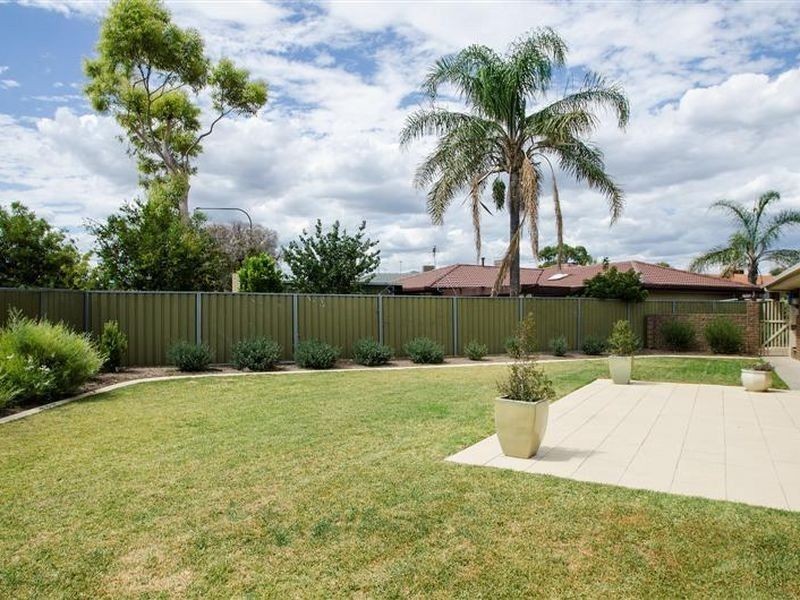 20 Crusade Court, Hallett Cove SA 5158