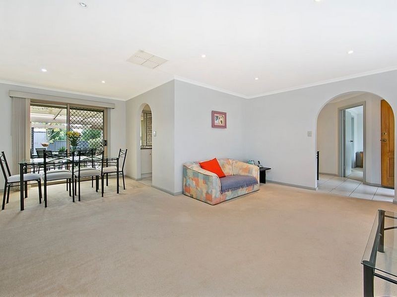 33 Sir James Hardy Way, Woodcroft SA 5162