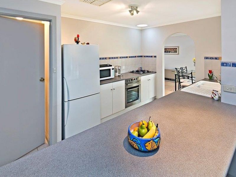 33 Sir James Hardy Way, Woodcroft SA 5162