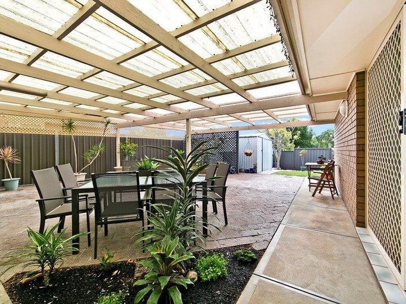 33 Sir James Hardy Way, Woodcroft SA 5162