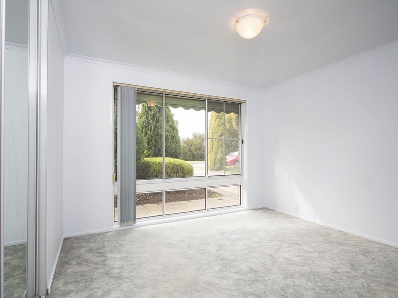 17 French Crescent, Trott Park SA 5158