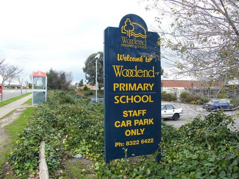 17 French Crescent, Trott Park SA 5158