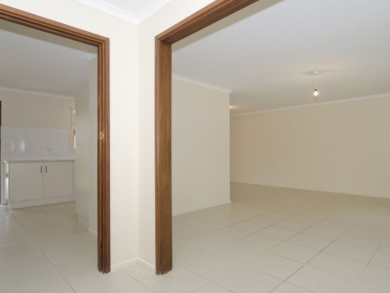 5 Carmela Avenue, Morphett Vale SA 5162