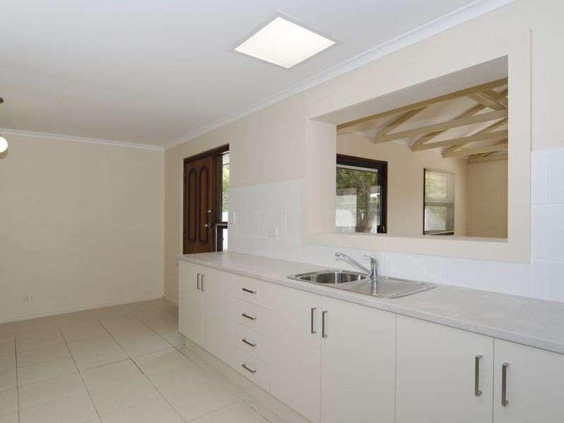 5 Carmela Avenue, Morphett Vale SA 5162