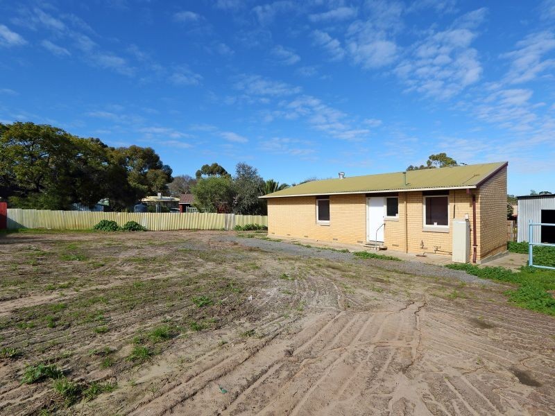 32 Hagen Crescent, Hackham West SA 5163
