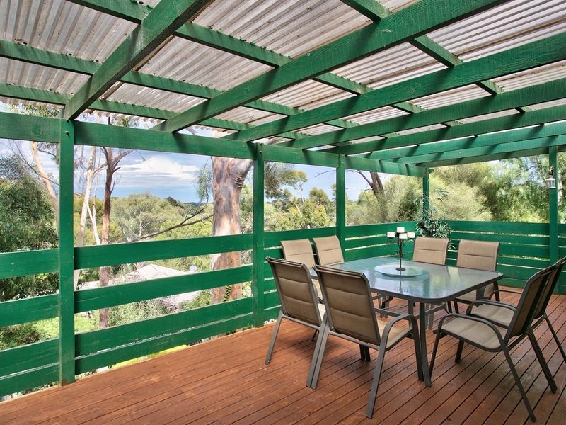 137 Chandlers Hill Road, Happy Valley SA 5159