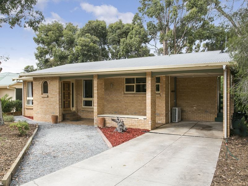 137 Chandlers Hill Road, Happy Valley SA 5159