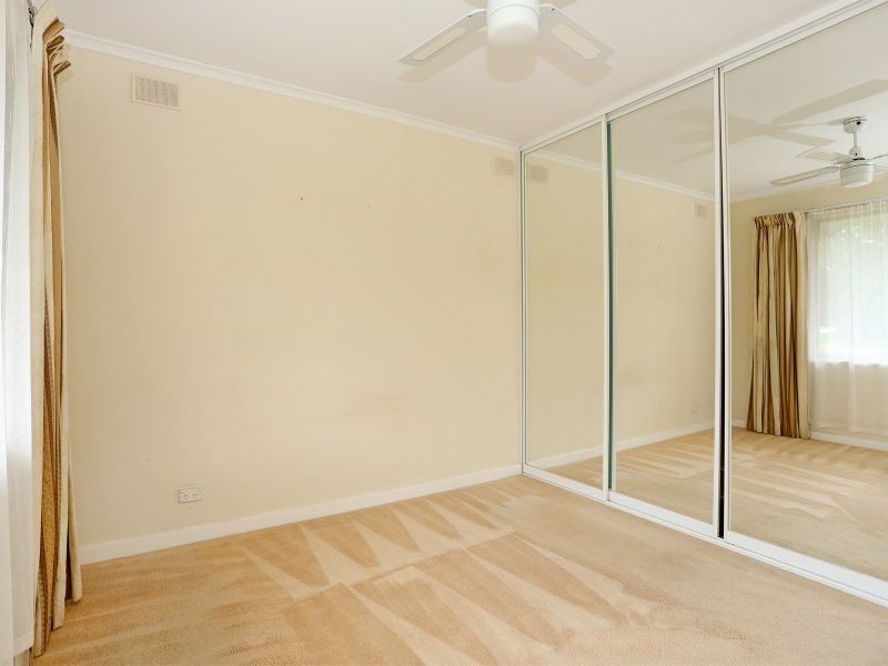 32 Hinkley Road, Morphett Vale SA 5162