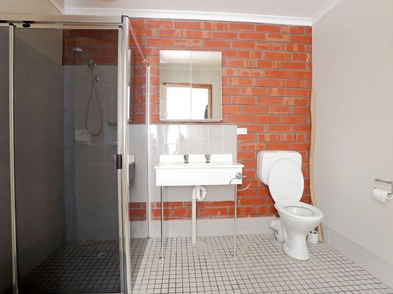 8/2 Douglas Avenue, Reynella SA 5161