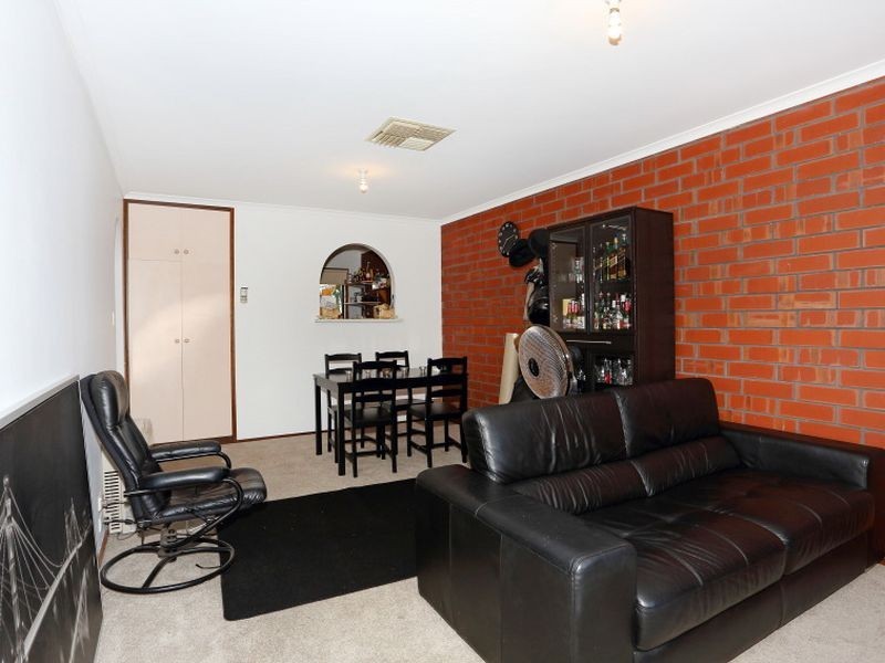 8/2 Douglas Avenue, Reynella SA 5161