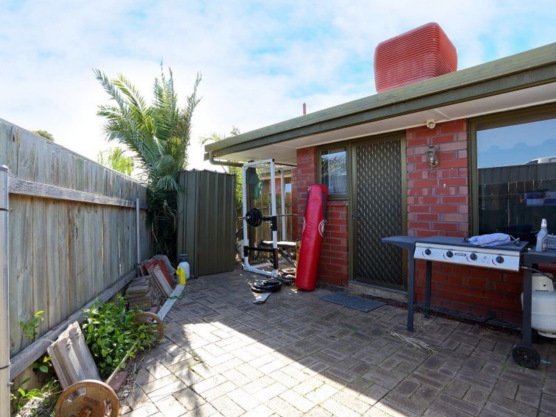 8/2 Douglas Avenue, Reynella SA 5161