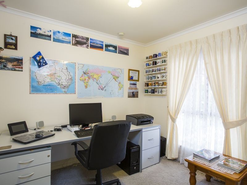 30 Quailo Avenue, Hallett Cove SA 5158