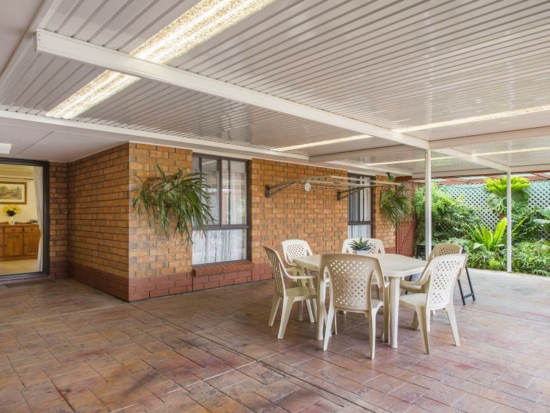 30 Quailo Avenue, Hallett Cove SA 5158