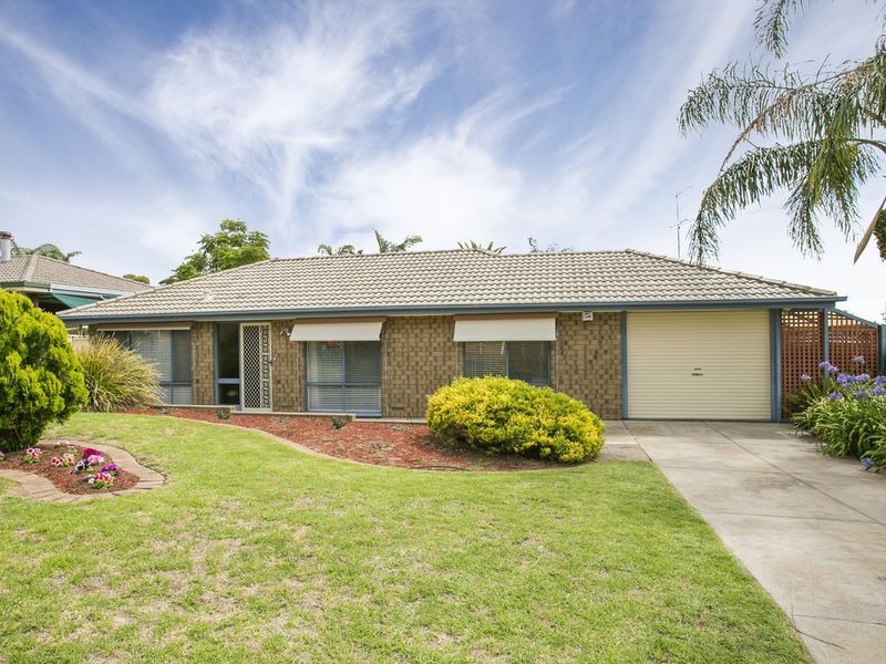 17 Caprice Street, Hallett Cove SA 5158