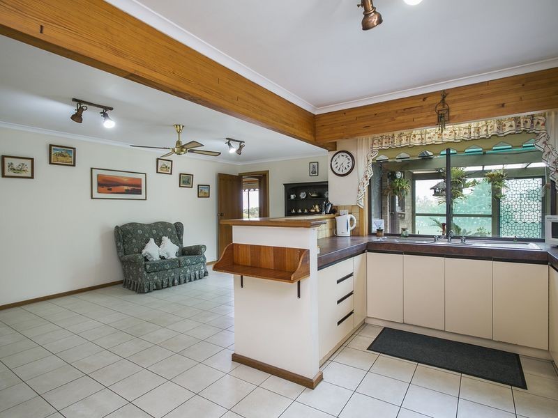 1 Mistral Court, Hallett Cove SA 5158