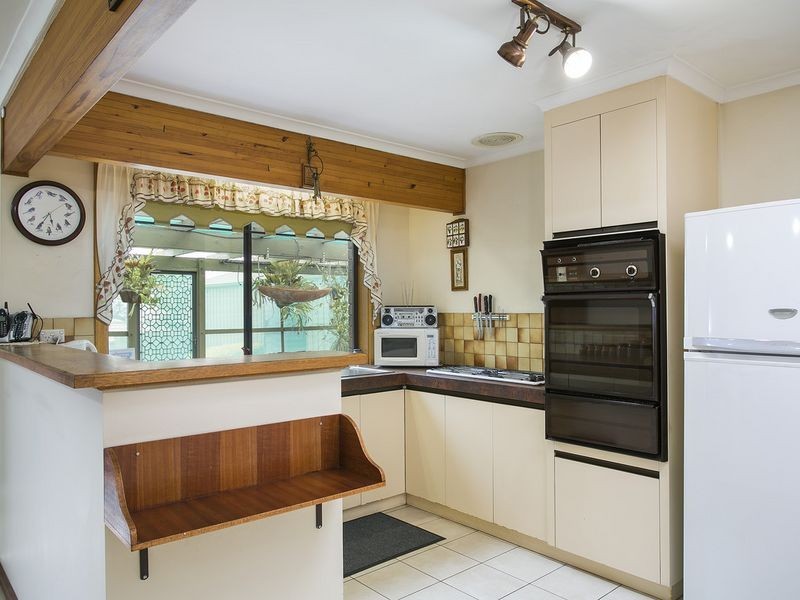 1 Mistral Court, Hallett Cove SA 5158