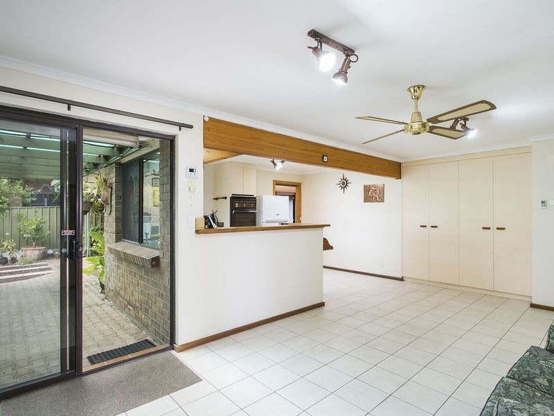 1 Mistral Court, Hallett Cove SA 5158