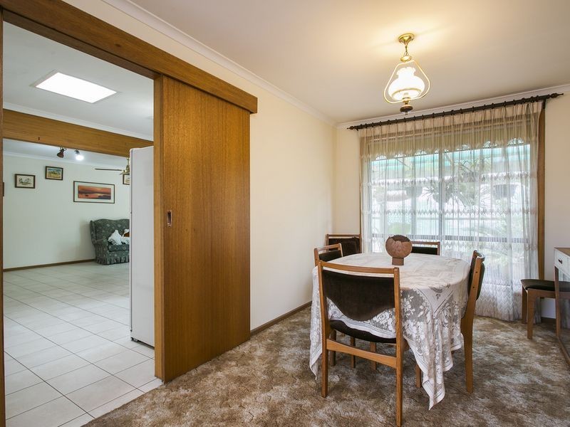 1 Mistral Court, Hallett Cove SA 5158