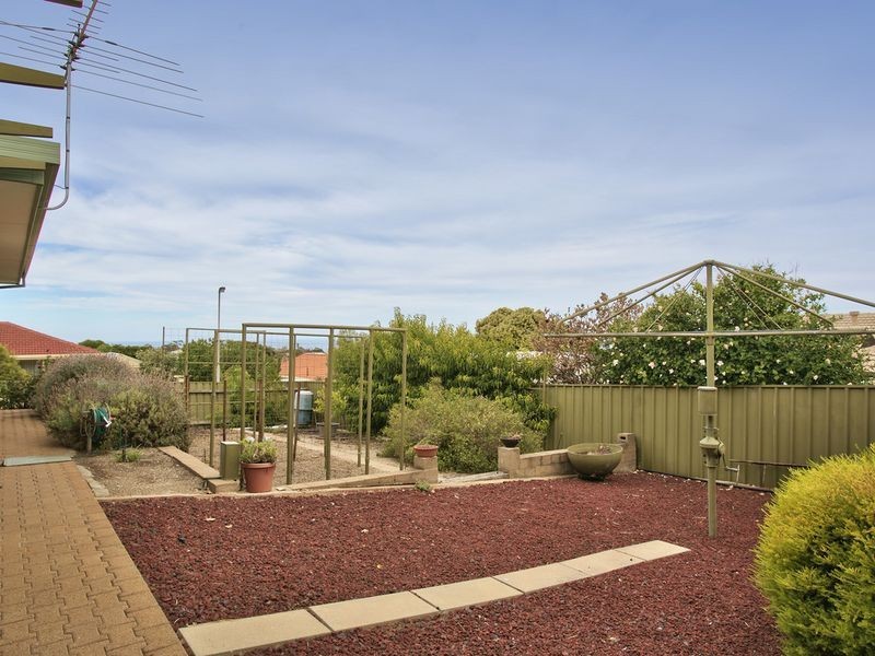 1 Mistral Court, Hallett Cove SA 5158