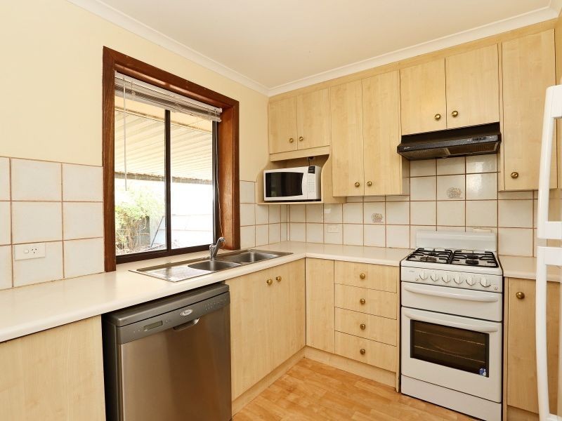 43 Tingira Drive, O’sullivan Beach SA 5166