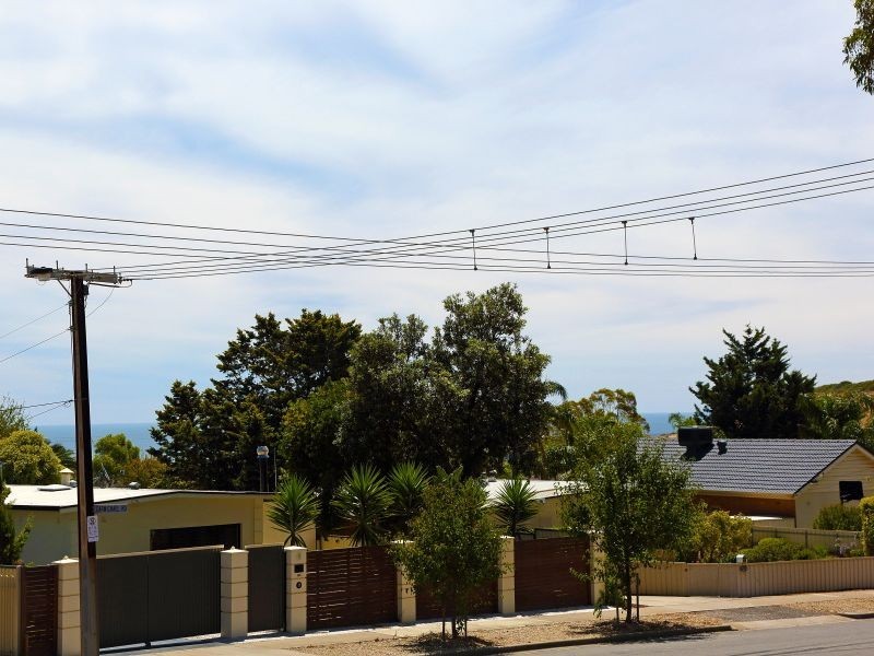 6 Holly Street, Christies Beach SA 5165