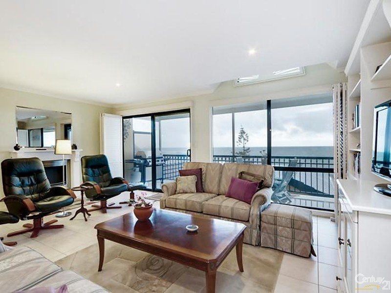 2/42 Esplanade, Christies Beach SA 5165
