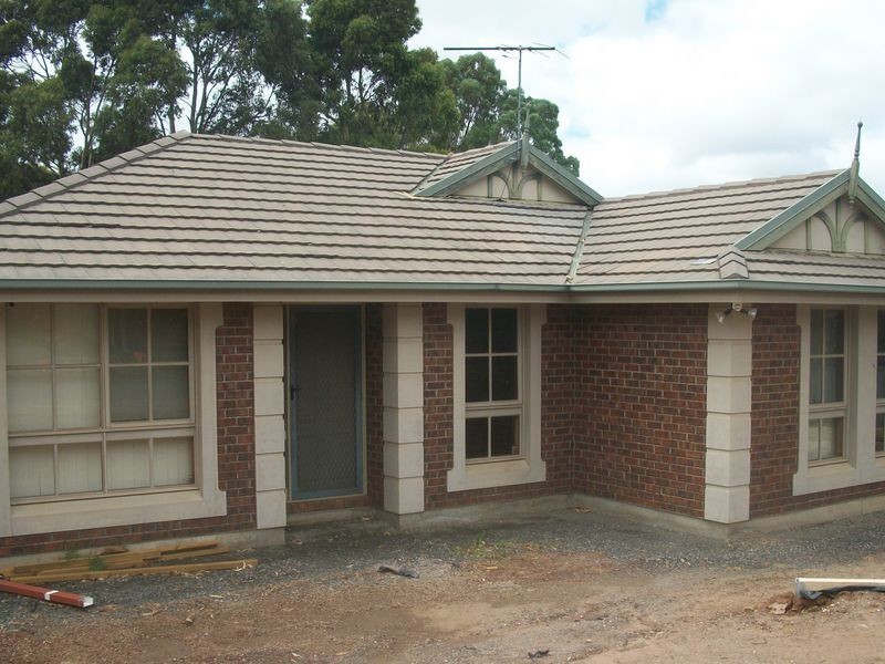 32 Oakridge Rise, Huntfield Heights SA 5163