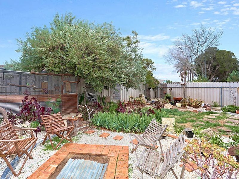 21 Windlass Square, Seaford Rise SA 5169