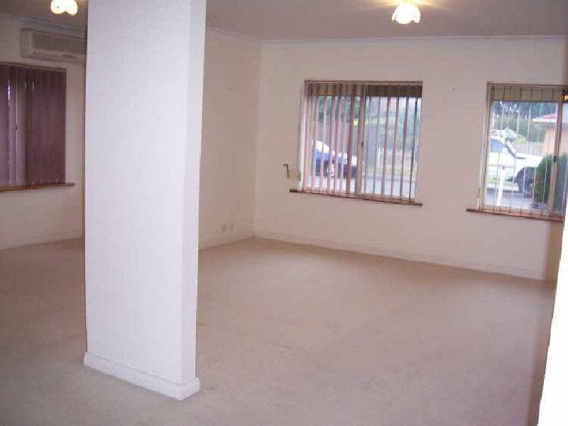 4 Fleet Street, Seaford SA 5169