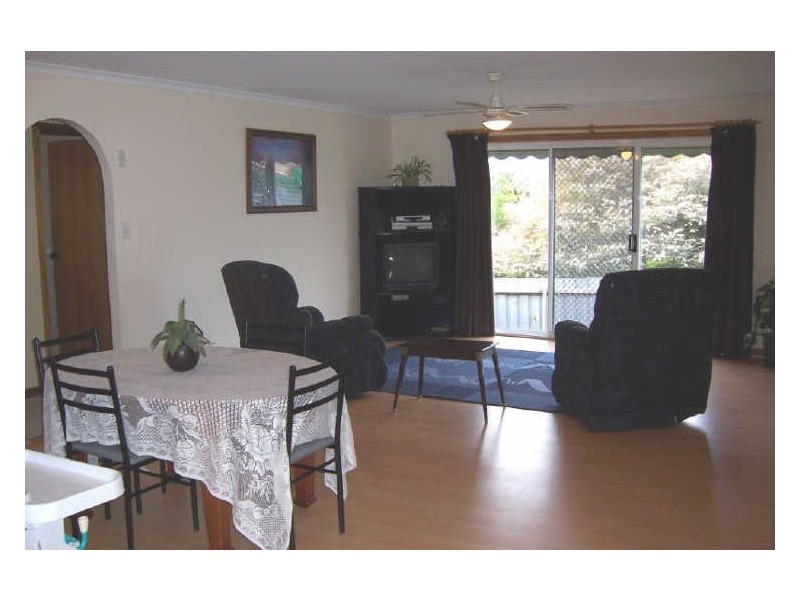 9 Lennard Drive, Moana SA 5169