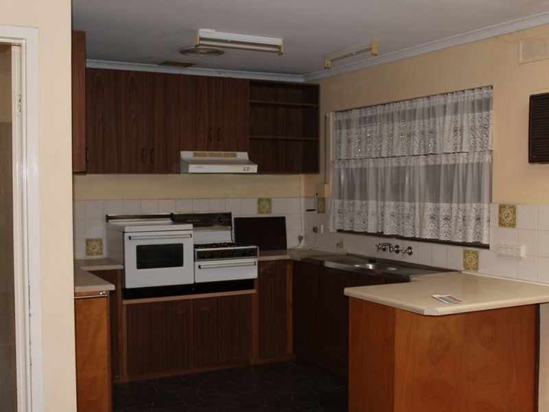 5 Bruce Ave, Christies Beach SA 5165