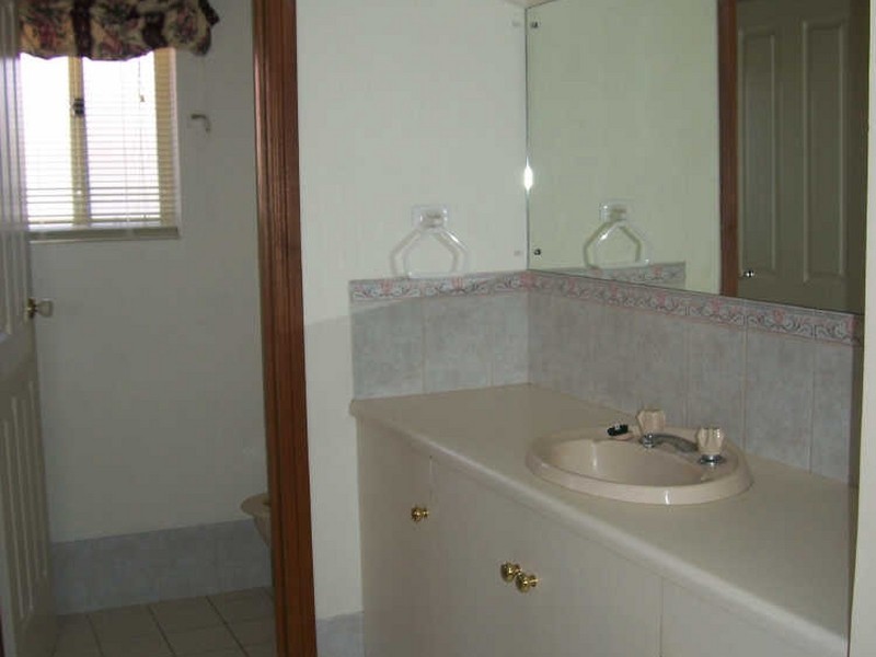 28 Talladira Way, Woodcroft SA 5162