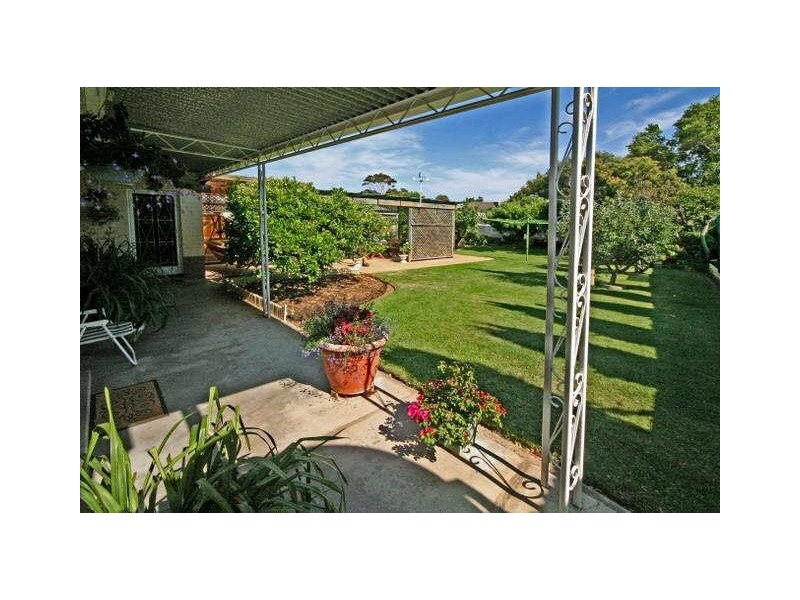21 Castle Road, Christies Beach SA 5165