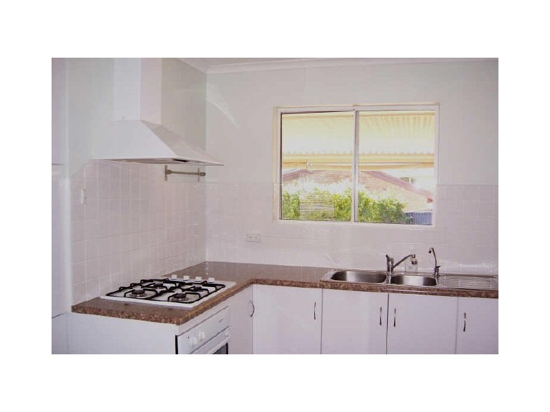 16 Dutchman Drive, Hallett Cove SA 5158