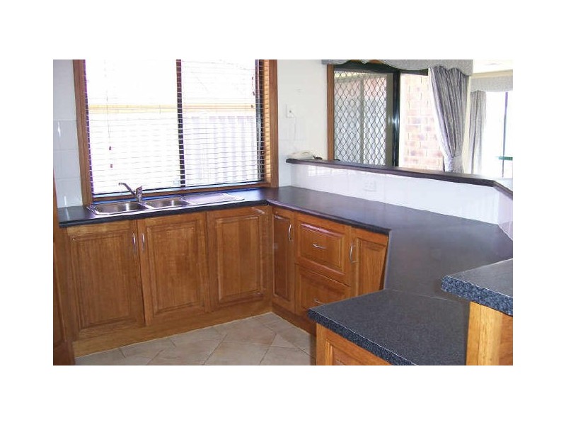 5 Captain Place, Sheidow Park SA 5158