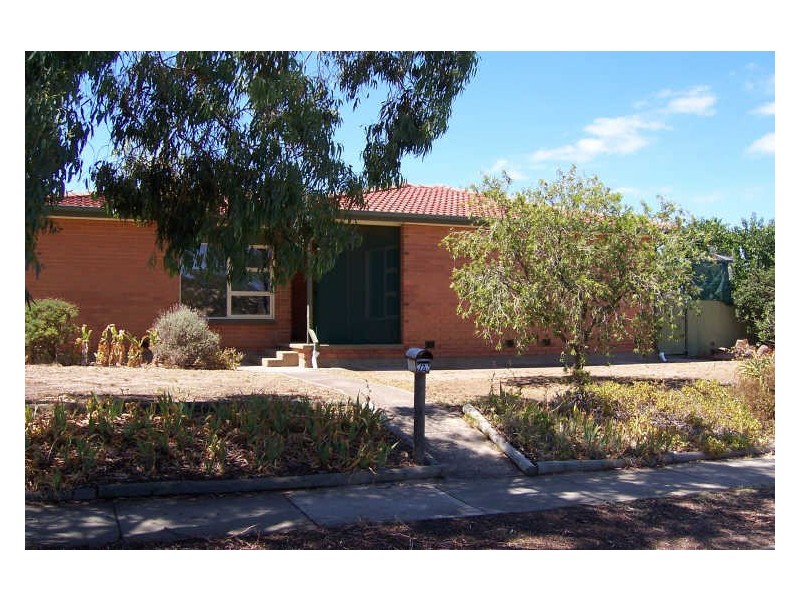 12 Wyong Road, O’sullivan Beach SA 5166