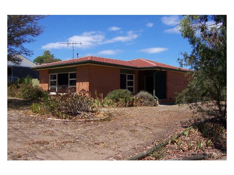 12 Wyong Road, O’sullivan Beach SA 5166