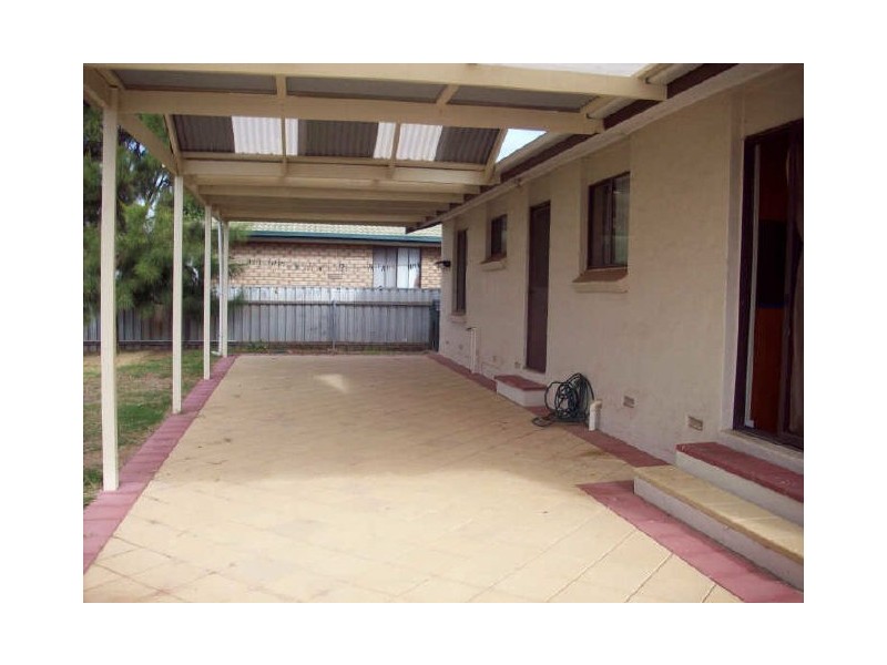 13 Jamieson Street, Moana SA 5169