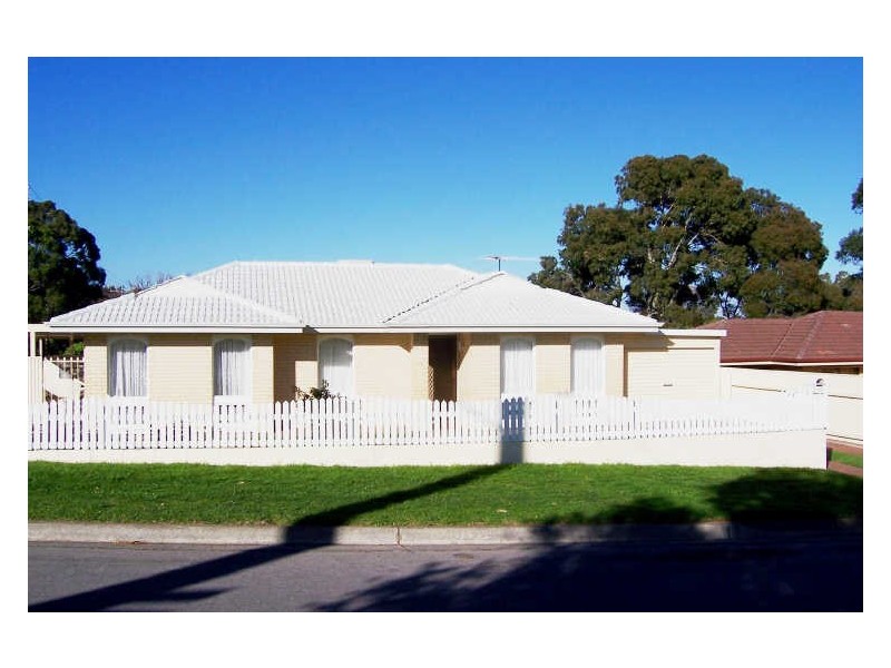 19 PARKVIEW RISE, Hackham SA 5163
