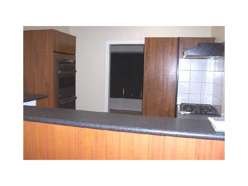 7 Wyong Road, O’sullivan Beach SA 5166