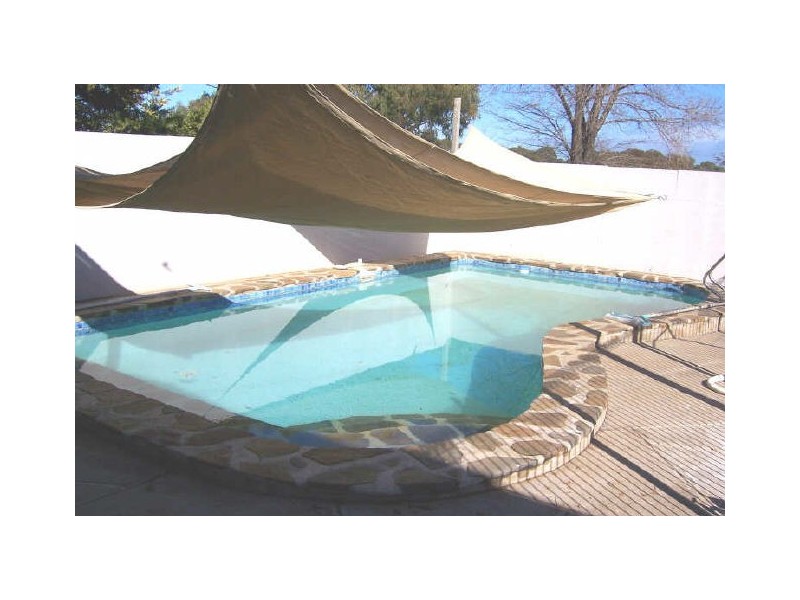 7 Wyong Road, O’sullivan Beach SA 5166