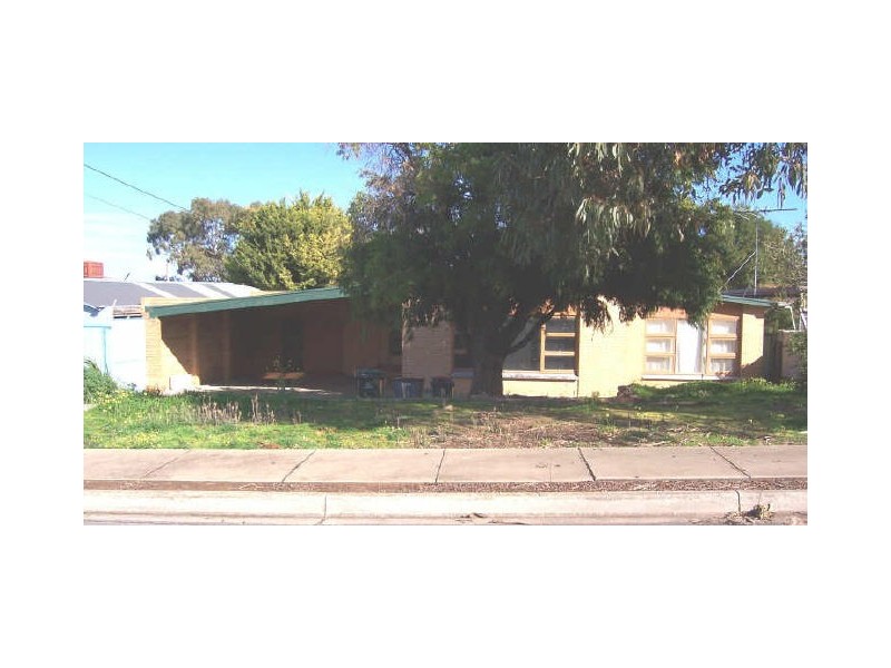 7 Wyong Road, O’sullivan Beach SA 5166