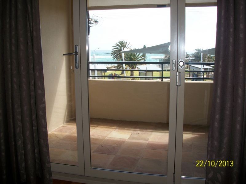 6A Grundy Terrace, Christies Beach SA 5165