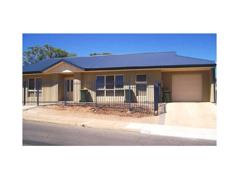 8 Fuller Terrace, Christies Beach SA 5165