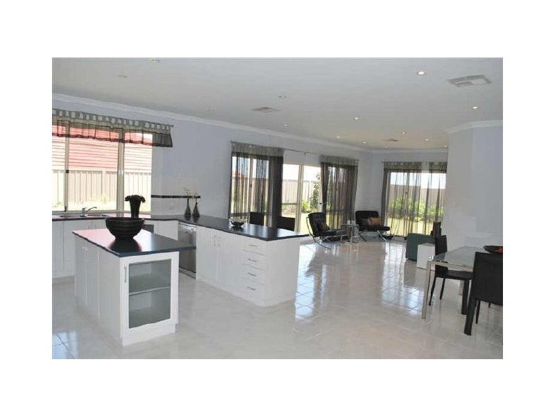 26 Corrimal Avenue, Noarlunga Downs SA 5168