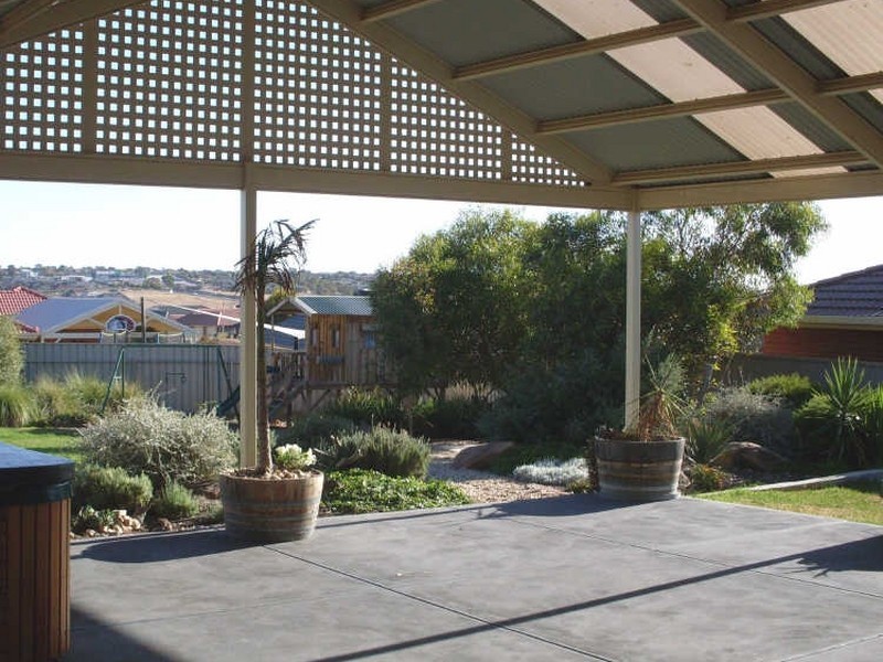 14 Kestrel Circuit, Seaford Rise SA 5169