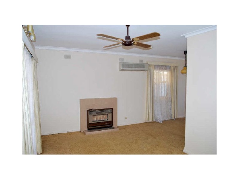 8 Claring-Bould Road, Christies Beach SA 5165